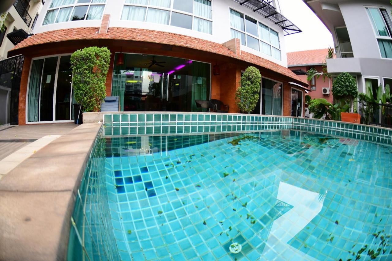 ตำหนักวิลล่า 10 ห้องนอน พร้อมสระว่ายน้ำส่วนตัว Ban Nong Tabaek Eksteriør bilde