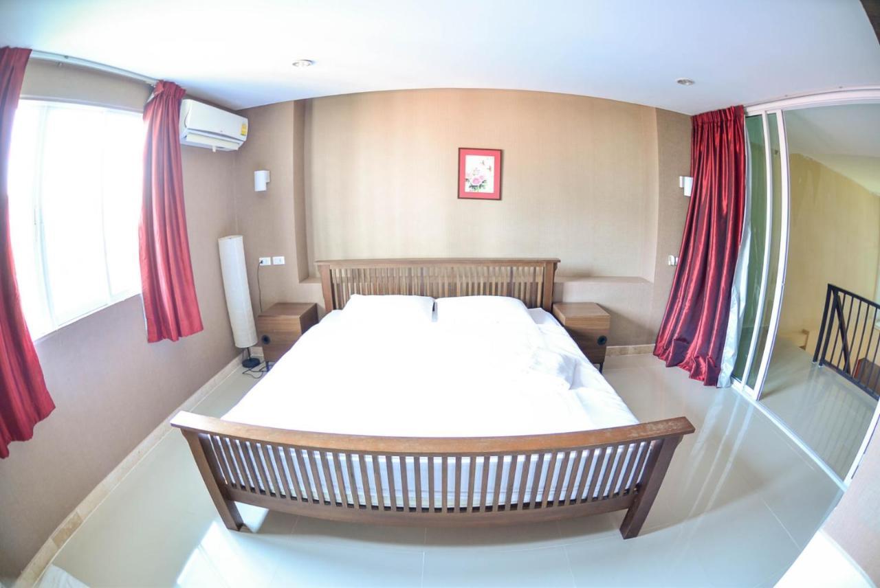 ตำหนักวิลล่า 10 ห้องนอน พร้อมสระว่ายน้ำส่วนตัว Ban Nong Tabaek Eksteriør bilde